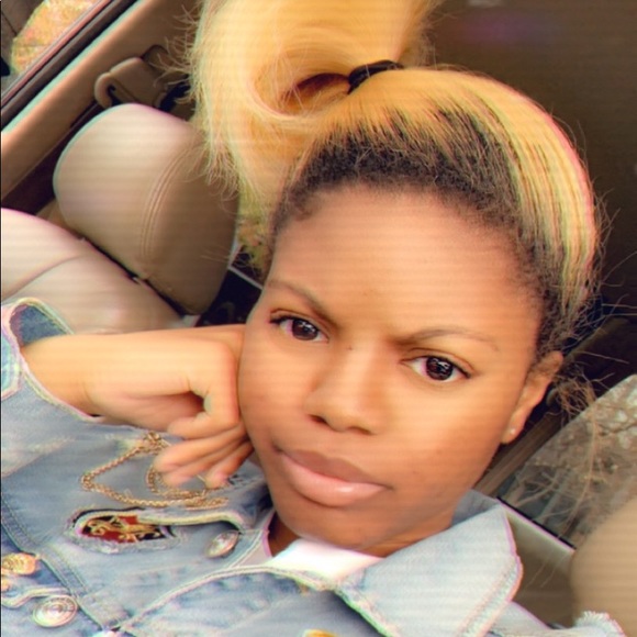 Meet Your Posher // Reed 💗 - Picture 2 of 2